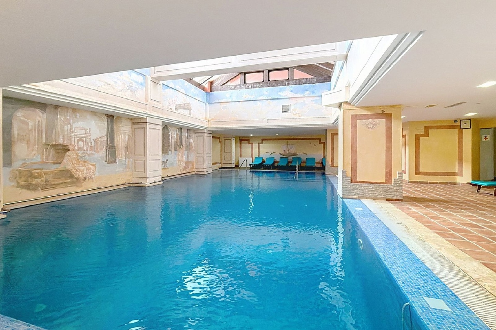 Rynek wtórny - apartment - Estepona - Estepona Centro