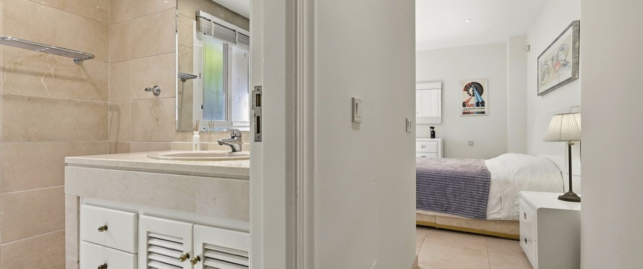Rynek wtórny - apartment - Estepona - Estepona Centro