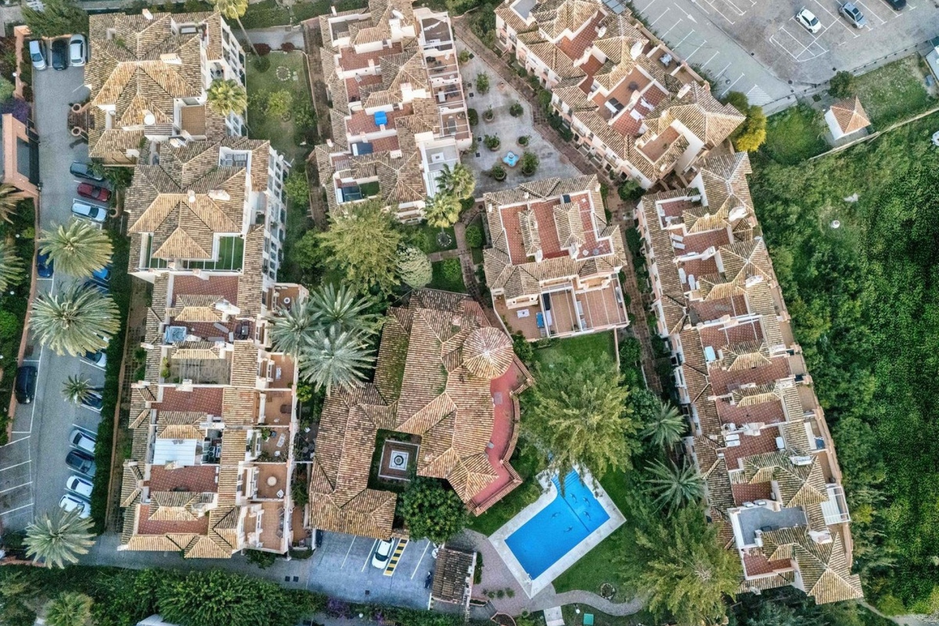 Rynek wtórny - apartment - Estepona - Estepona Centro