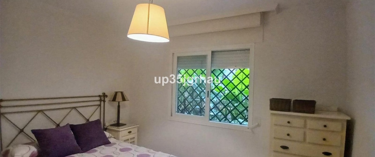 Rynek wtórny - apartment - Estepona - Estepona Centro