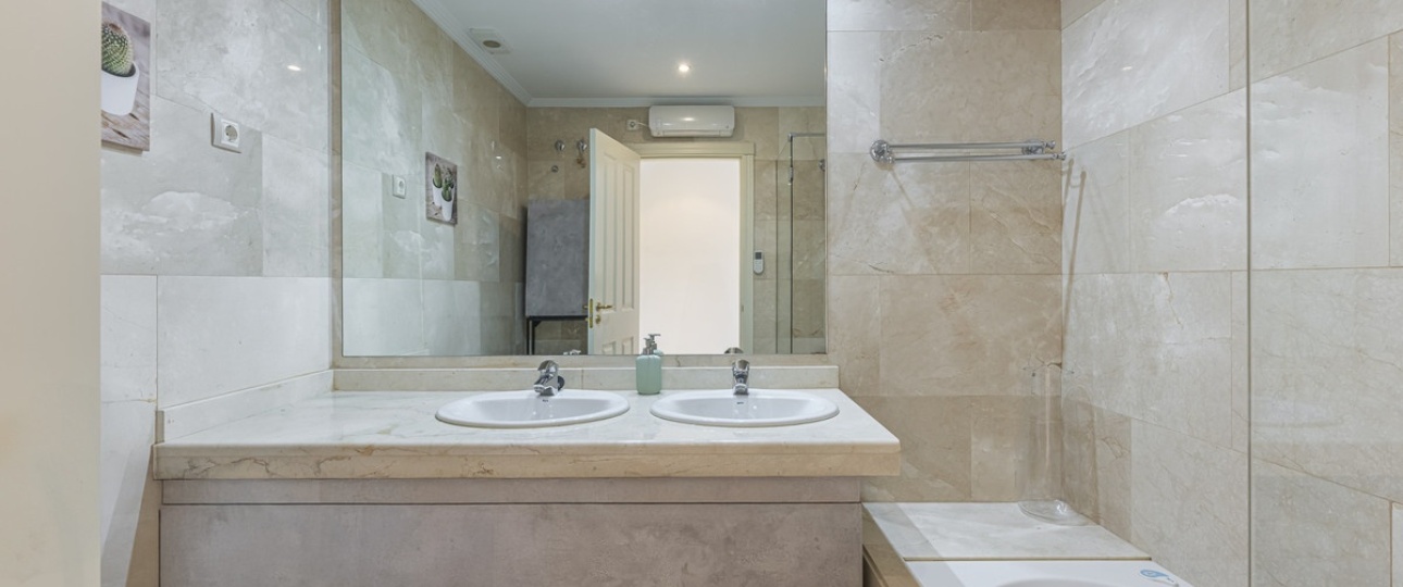 Rynek wtórny - apartment - Estepona - Estepona Centro