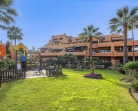 Rynek wtórny - apartment - Estepona - Estepona Centro