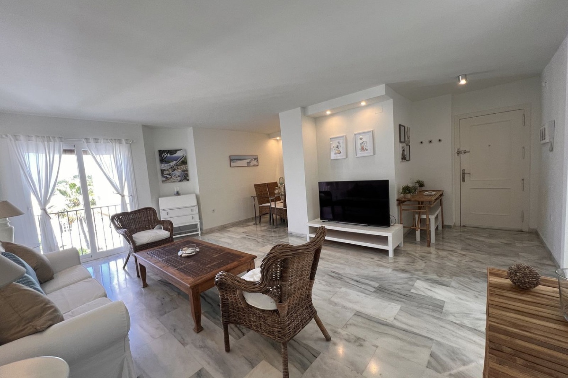Rynek wtórny - apartment - Estepona - Estepona Centro