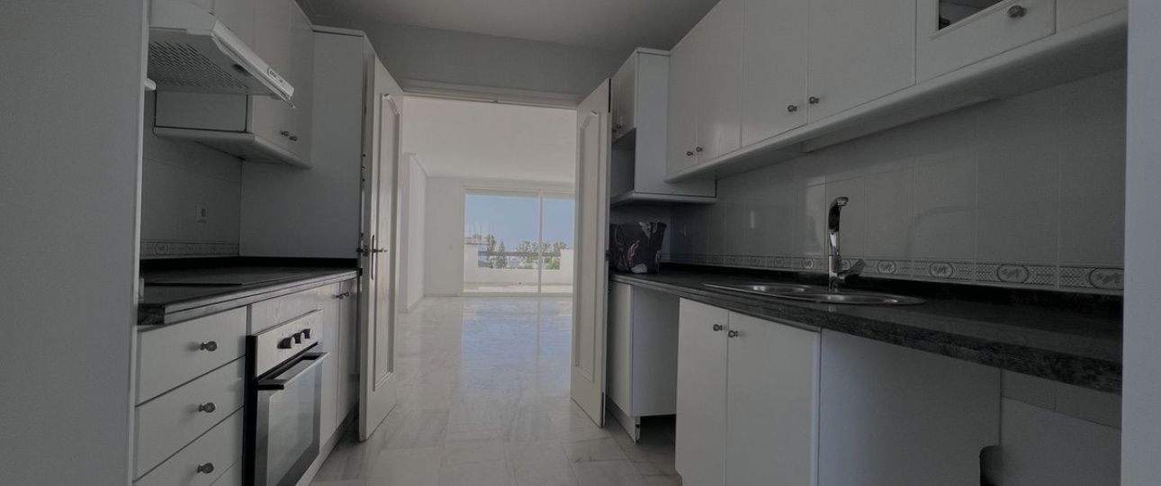 Rynek wtórny - apartment - Estepona - Estepona Centro