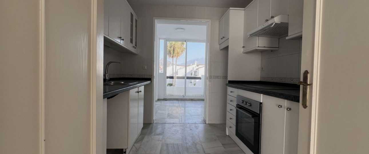 Rynek wtórny - apartment - Estepona - Estepona Centro