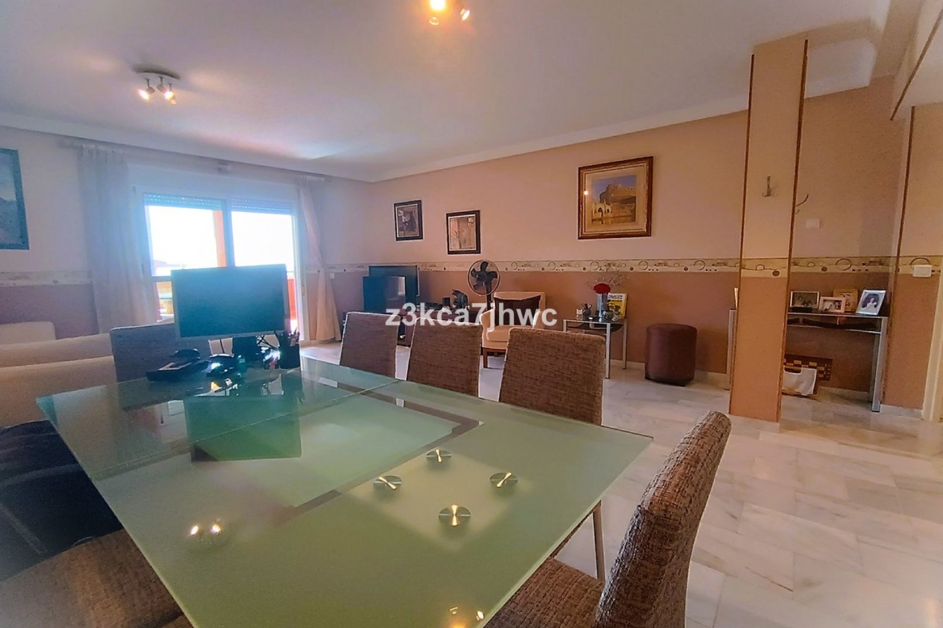 Rynek wtórny - apartment - Estepona - Estepona Centro
