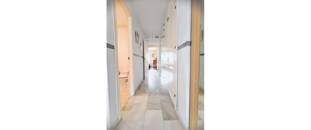 Rynek wtórny - apartment - Estepona - Estepona Centro