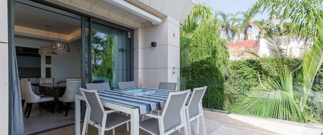 Rynek wtórny - apartment - Estepona - Estepona Centro