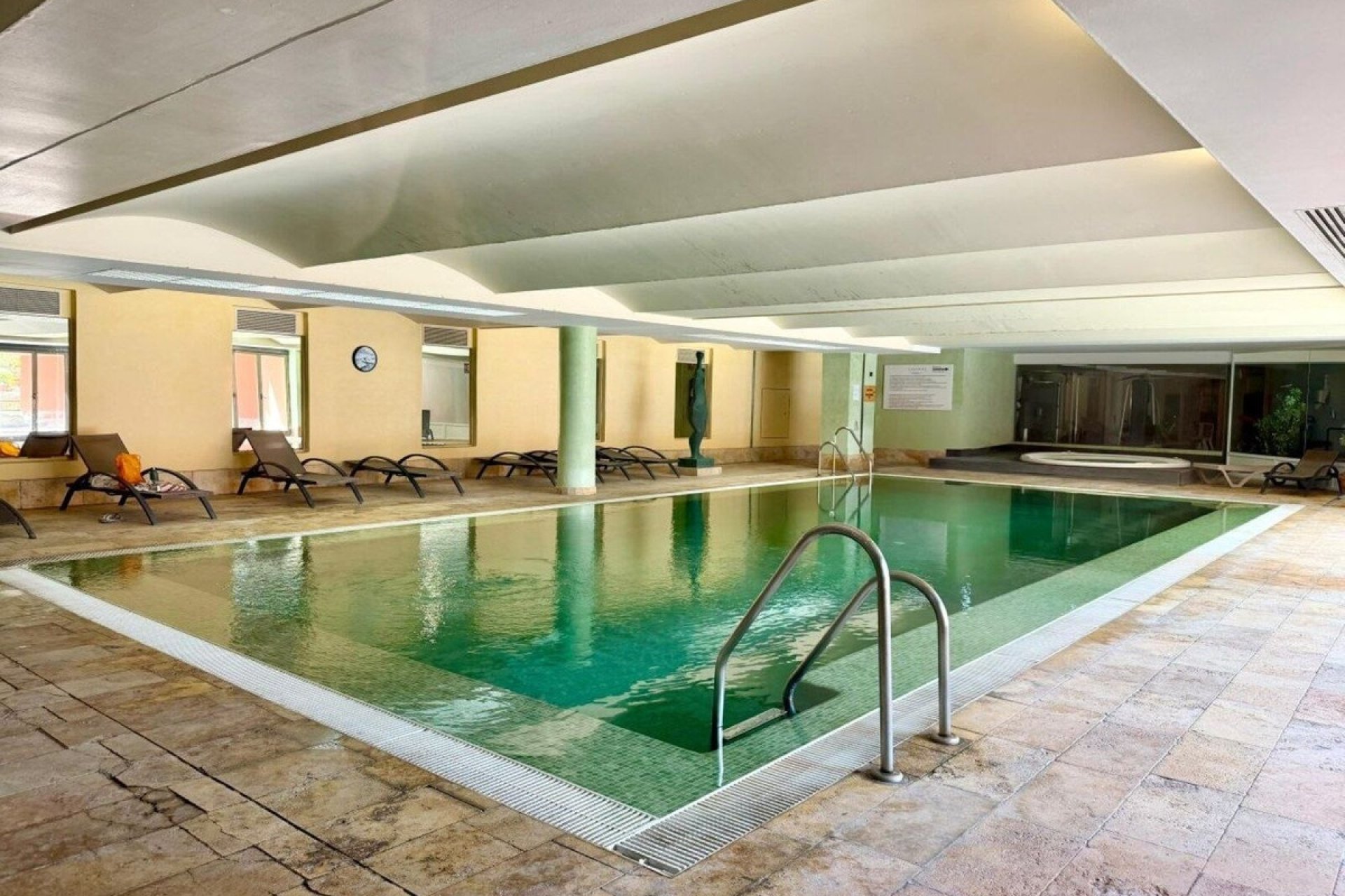 Rynek wtórny - apartment - Estepona - Estepona Centro