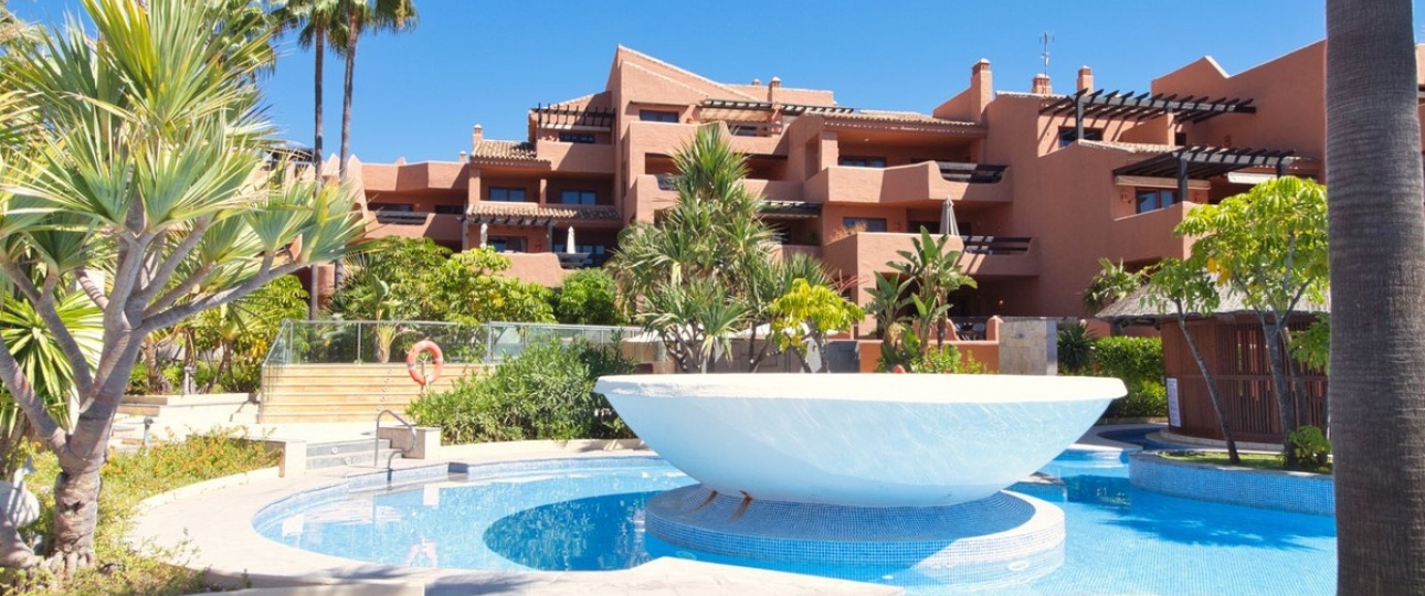 Rynek wtórny - apartment - Estepona - Estepona Centro