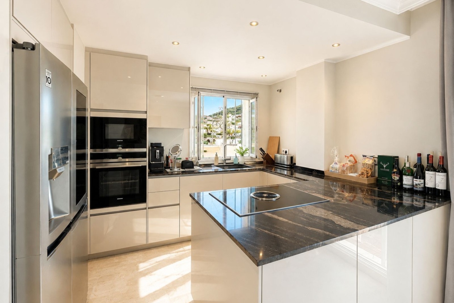 Rynek wtórny - apartment - Estepona - Estepona Centro