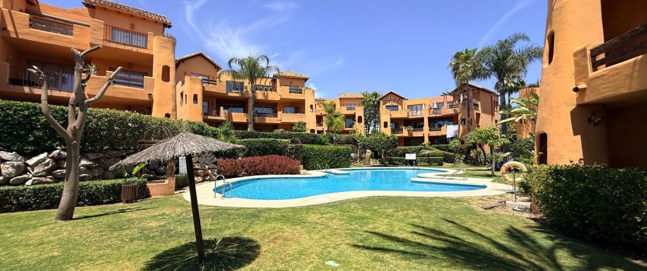 Rynek wtórny - apartment - Estepona - Estepona Centro