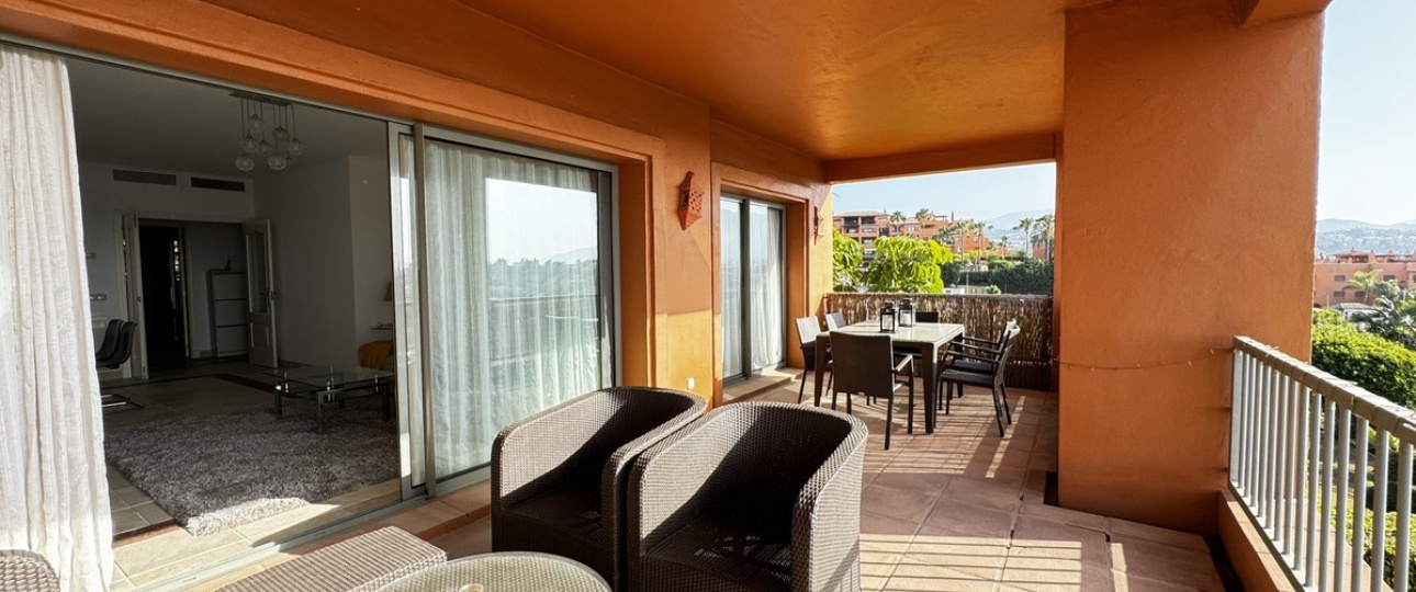 Rynek wtórny - apartment - Estepona - Estepona Centro
