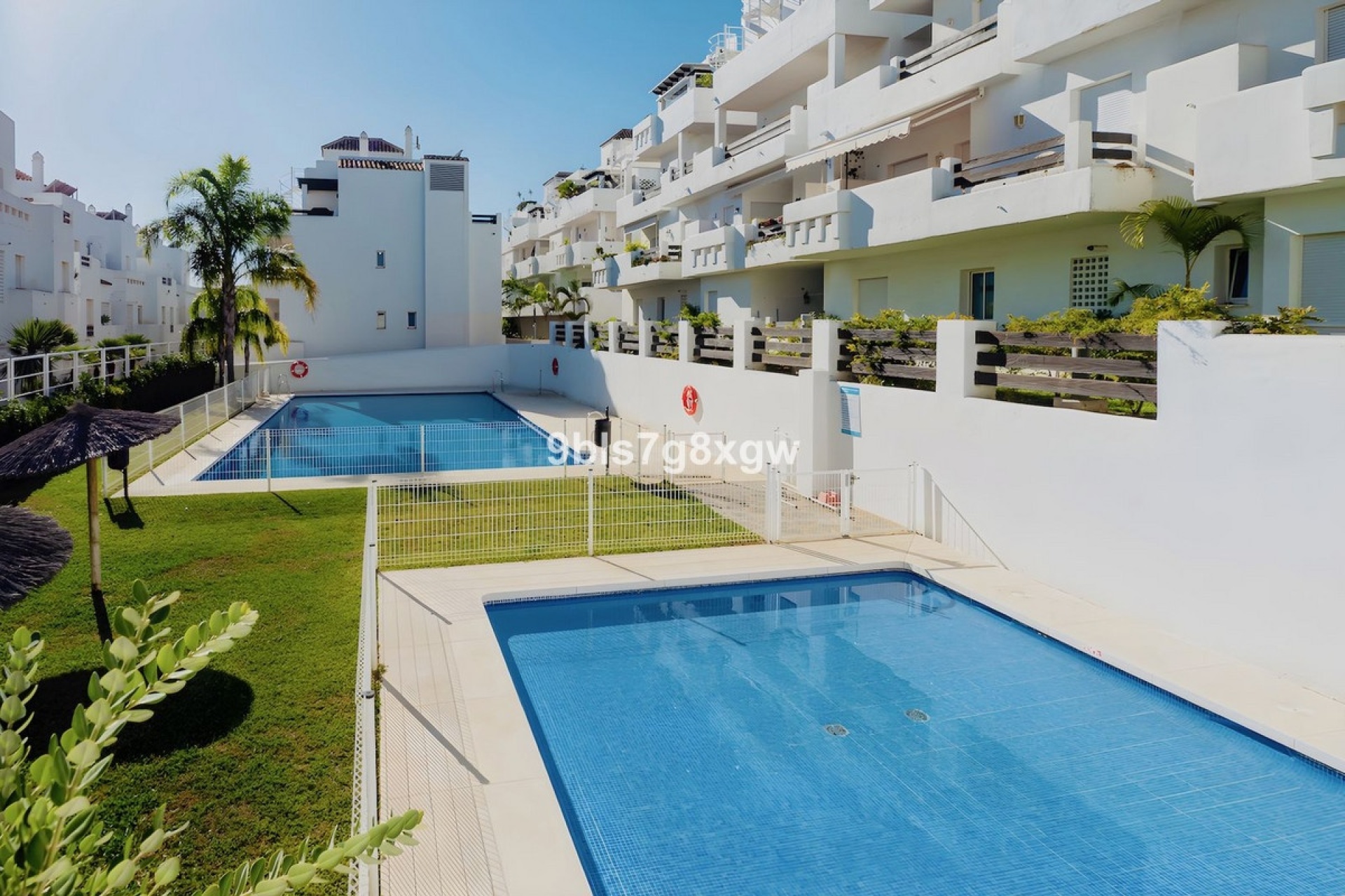 Rynek wtórny - apartment - Estepona - Estepona Centro