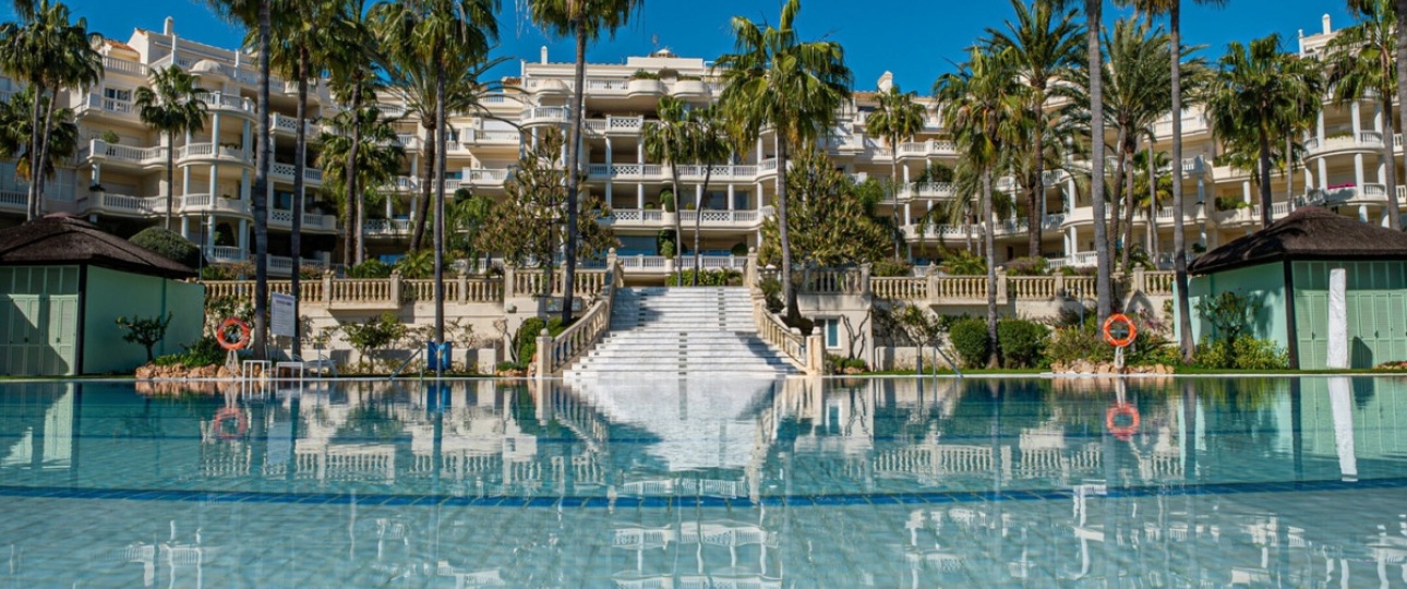 Rynek wtórny - apartment - Estepona - Estepona Centro