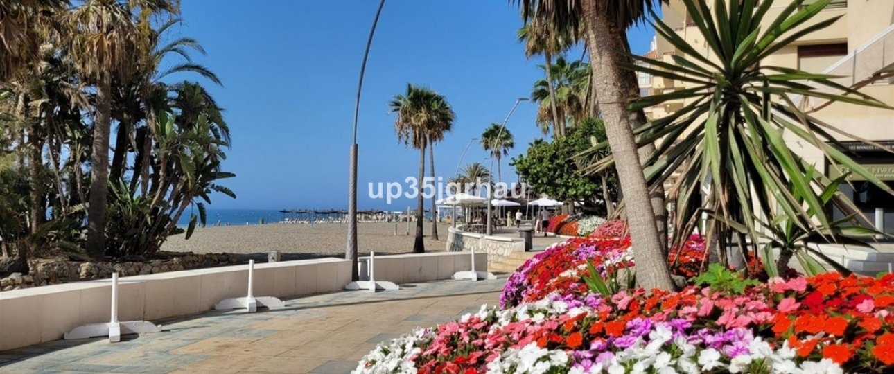Rynek wtórny - apartment - Estepona - Estepona Centro