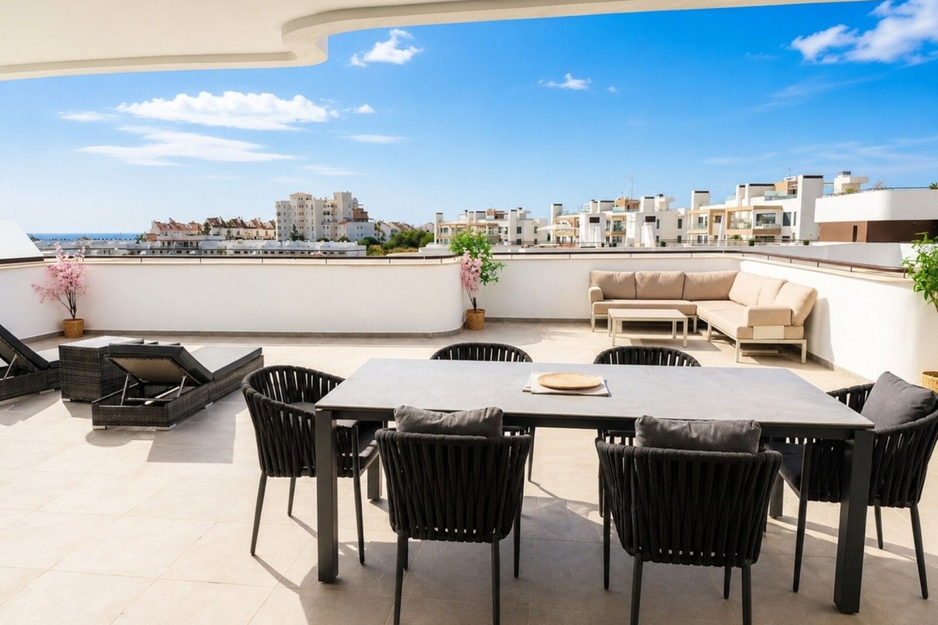 Rynek wtórny - apartment - Estepona - Estepona Centro