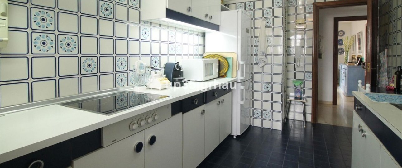Rynek wtórny - apartment - Estepona - Estepona Centro