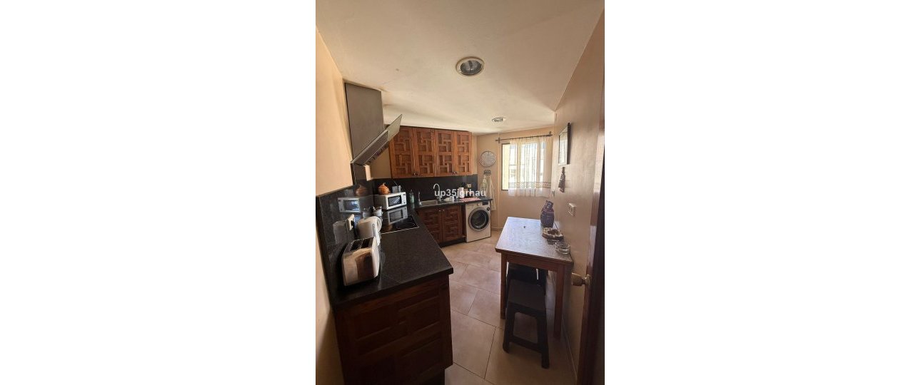 Rynek wtórny - apartment - Estepona - Estepona Centro
