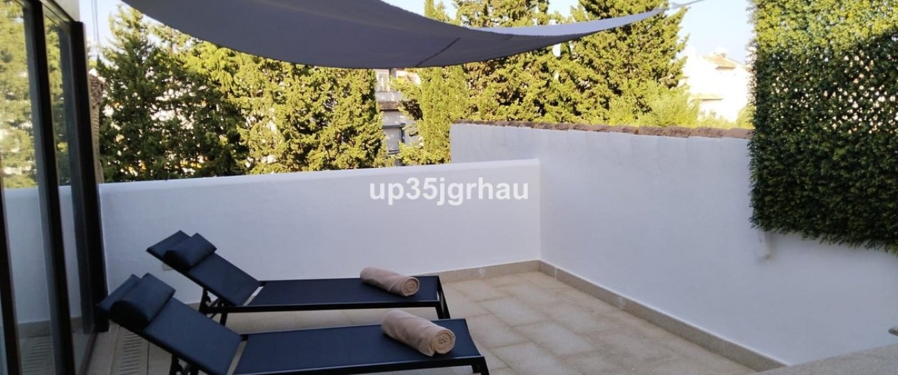 Rynek wtórny - apartment - Estepona - Estepona Centro