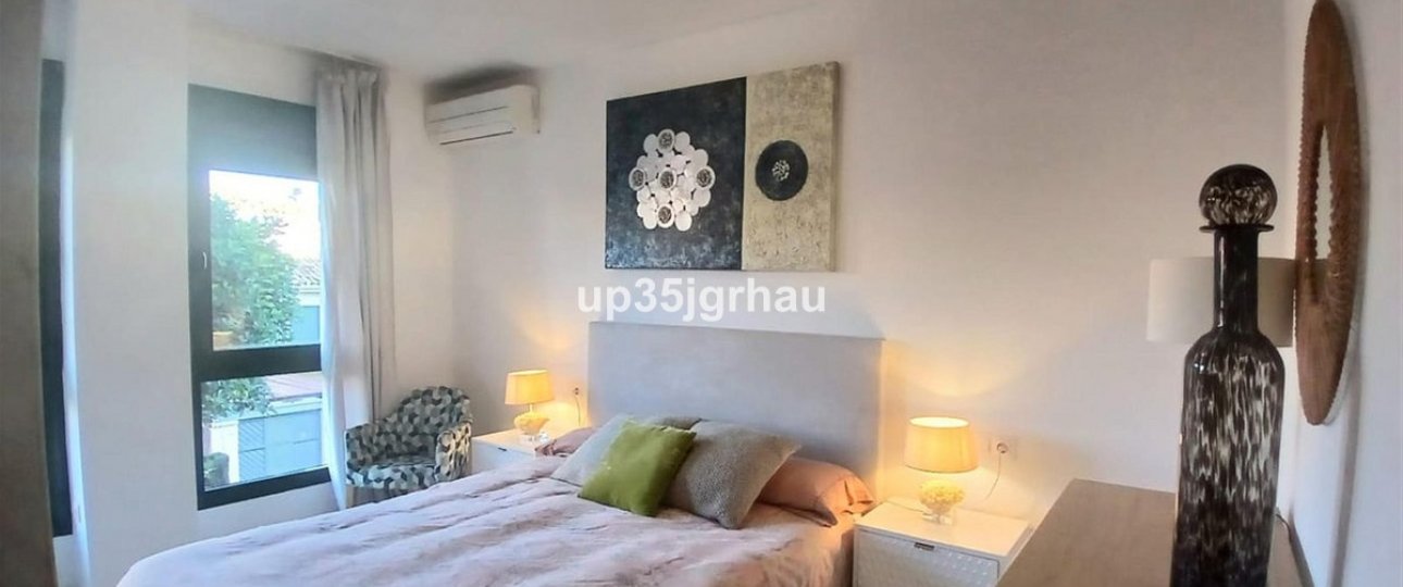 Rynek wtórny - apartment - Estepona - Estepona Centro