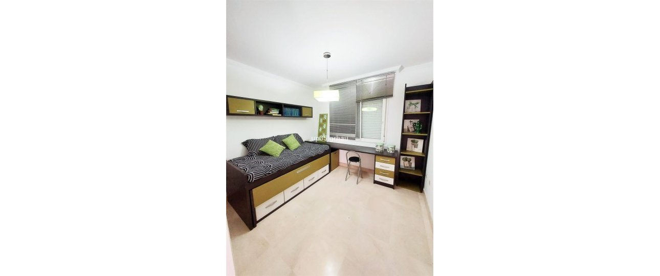 Rynek wtórny - apartment - Estepona - Estepona Centro