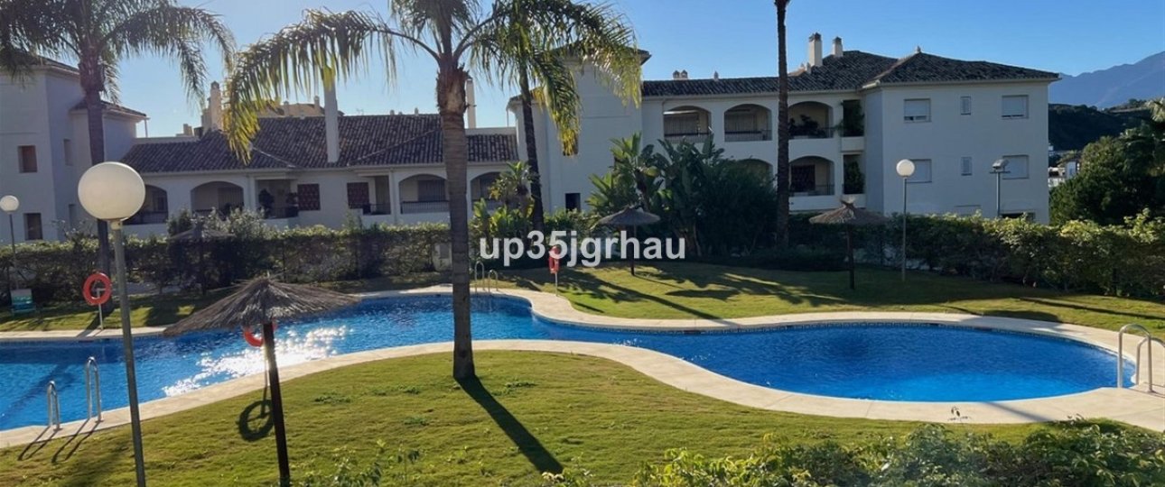 Rynek wtórny - apartment - Estepona - Estepona Centro