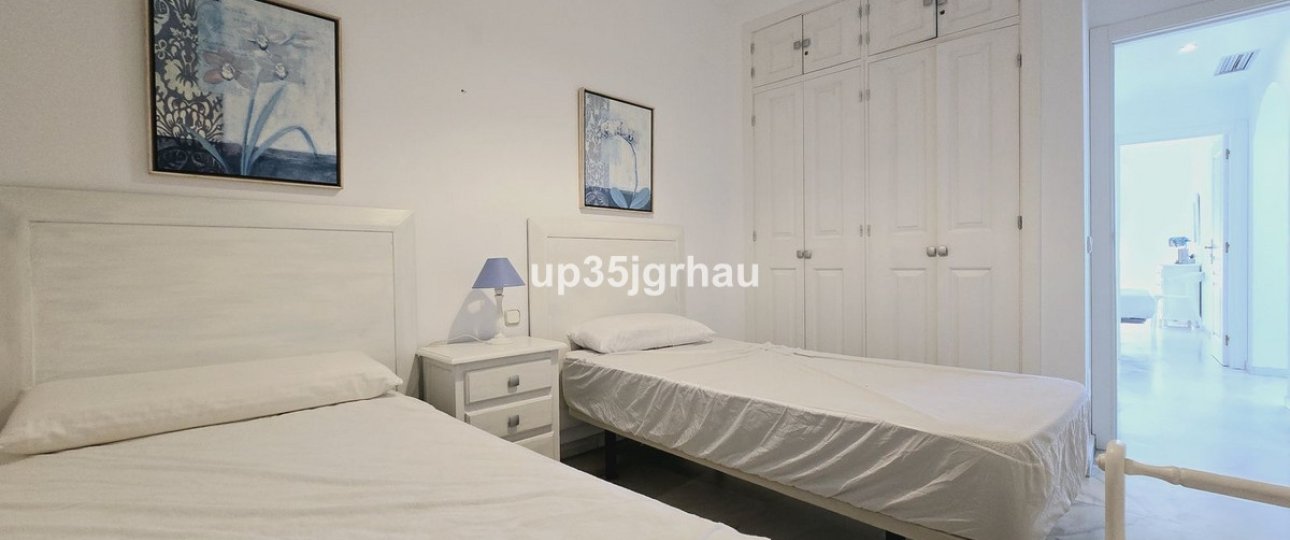 Rynek wtórny - apartment - Estepona - Estepona Centro