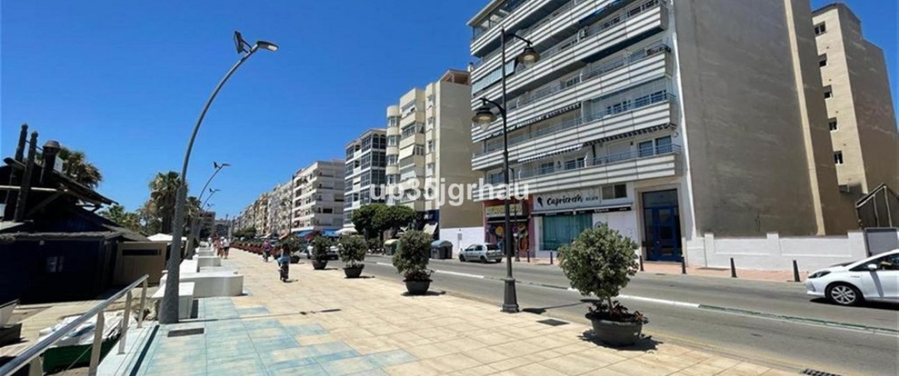Rynek wtórny - apartment - Estepona - Estepona Centro