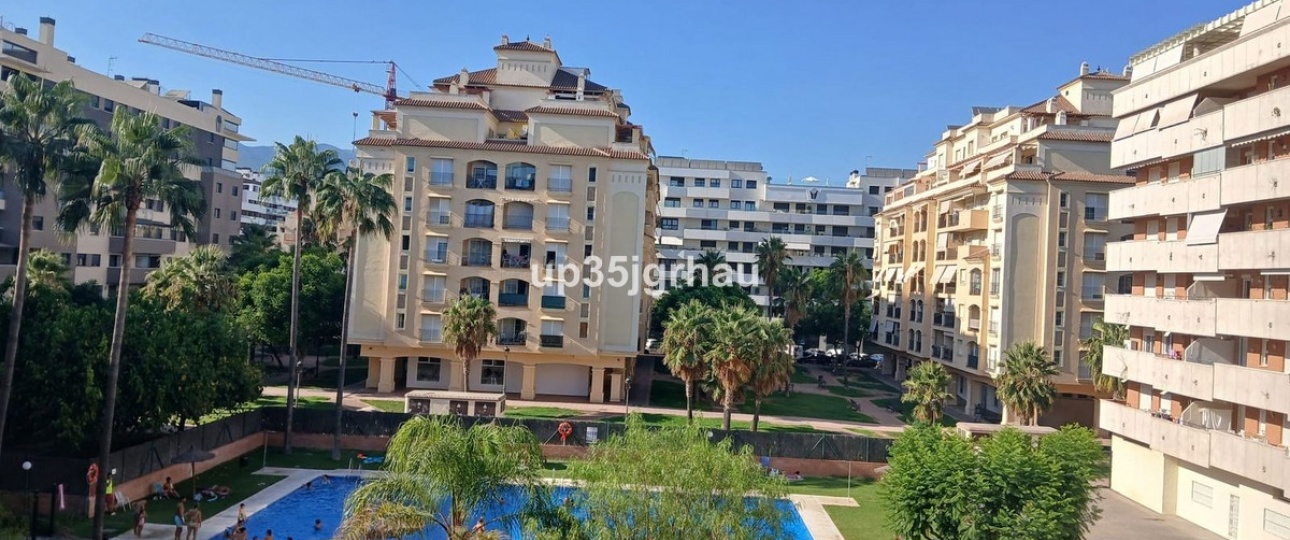 Rynek wtórny - apartment - Estepona - Estepona Centro