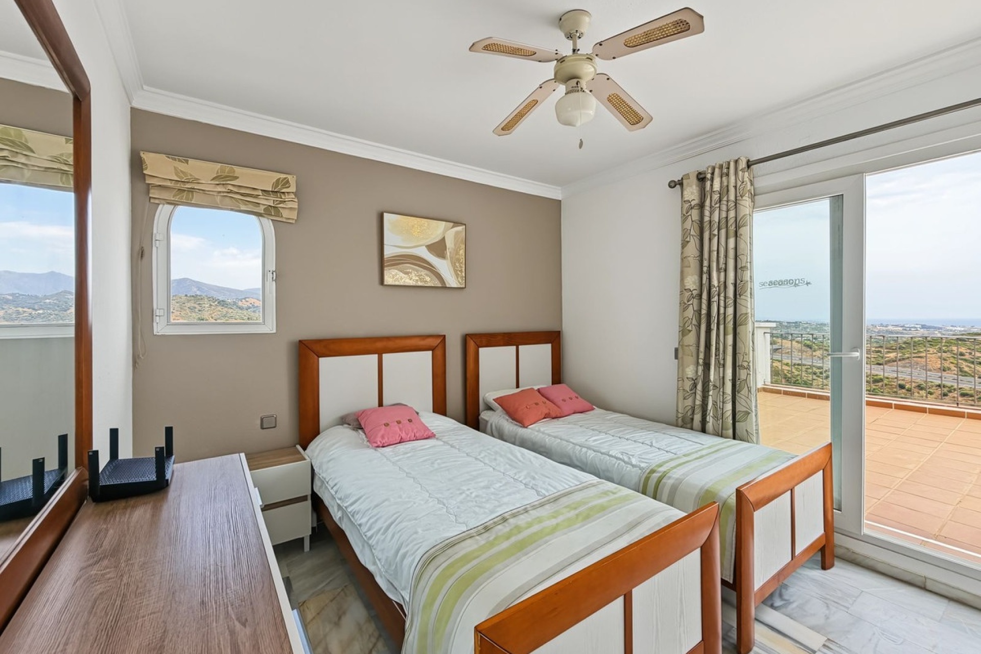 Rynek wtórny - apartment - Estepona - Estepona Centro