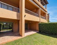 Rynek wtórny - apartment - Estepona - Estepona Centro