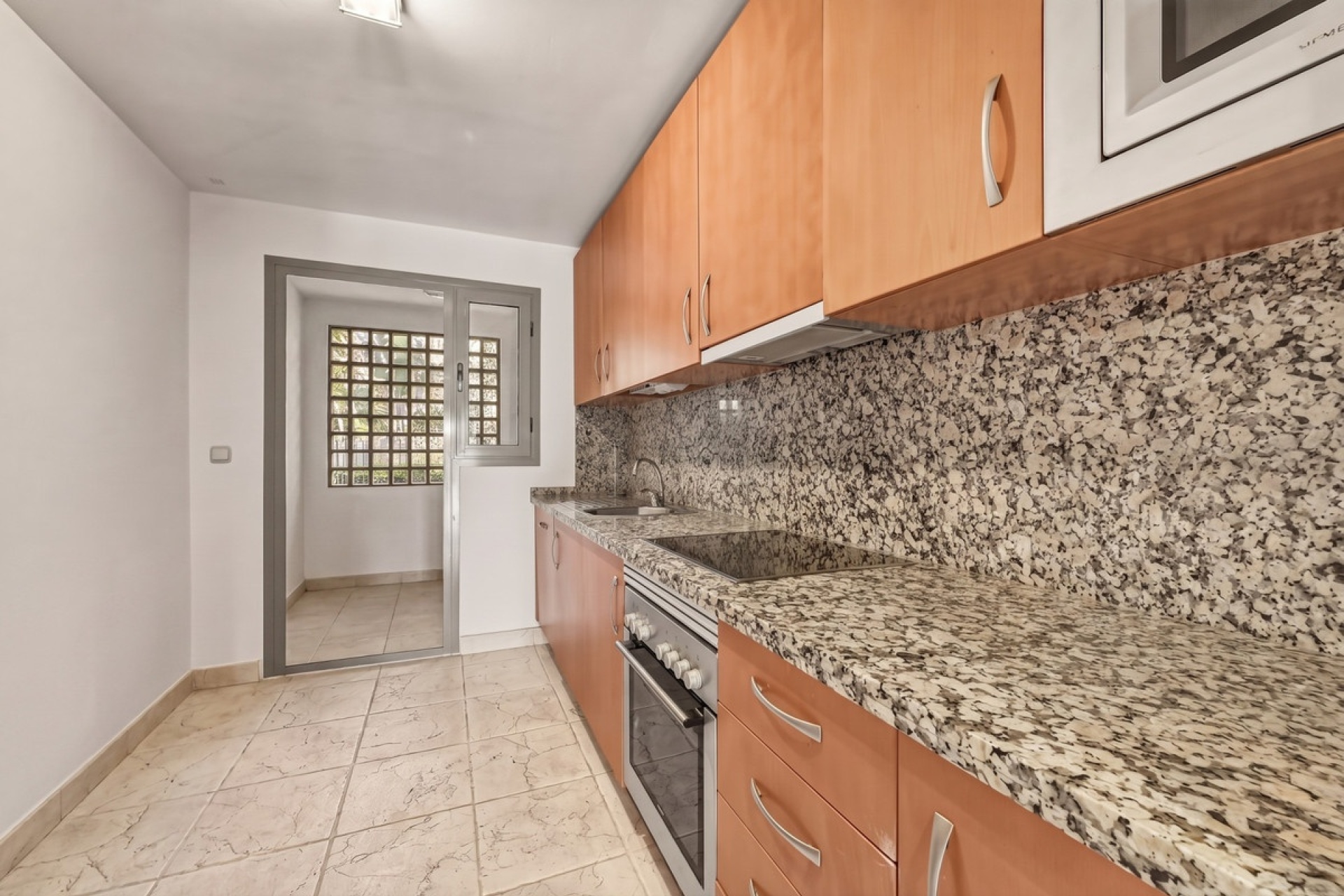 Rynek wtórny - apartment - Estepona - Estepona Centro