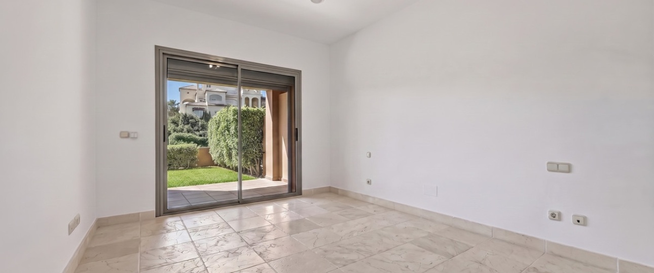 Rynek wtórny - apartment - Estepona - Estepona Centro