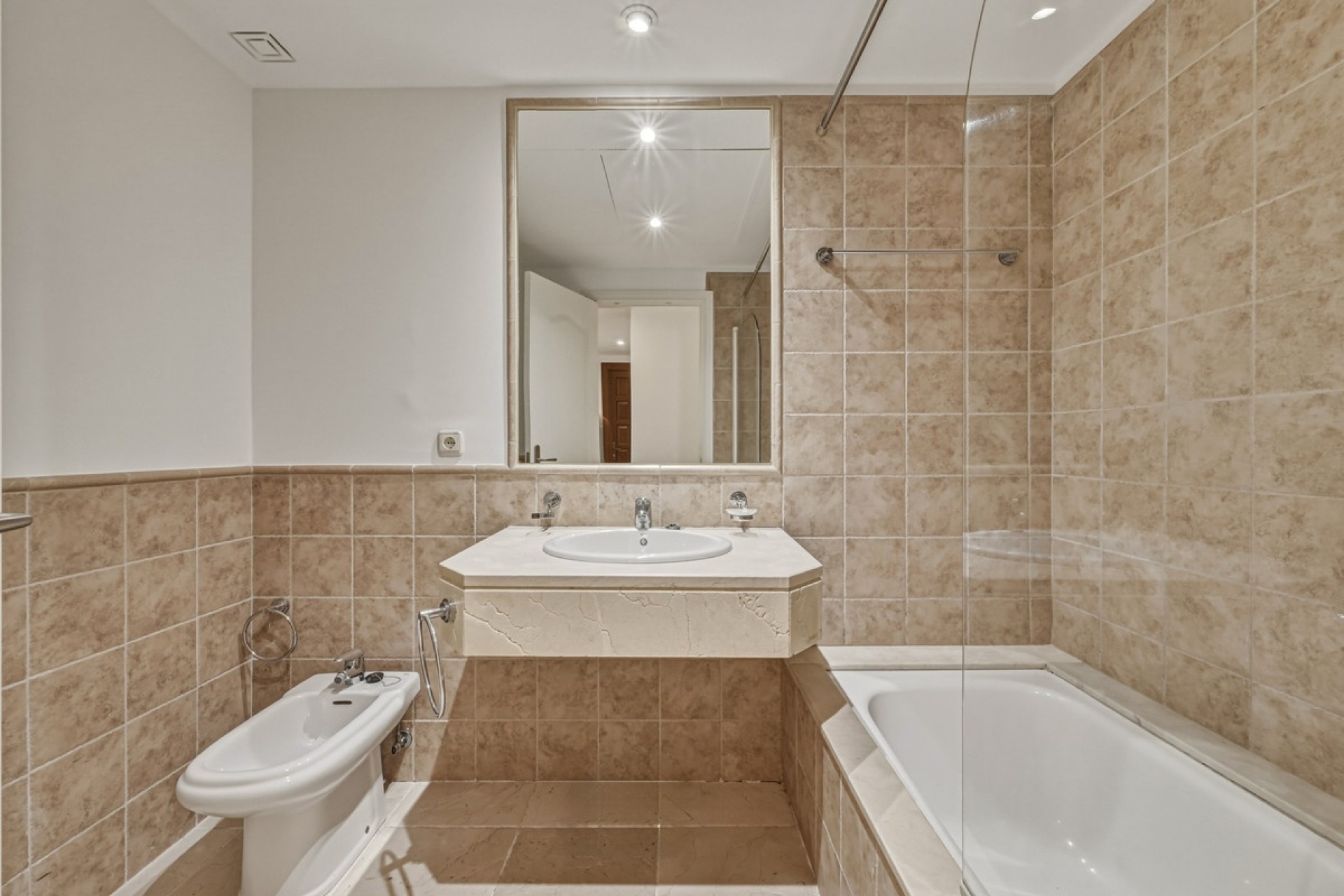 Rynek wtórny - apartment - Estepona - Estepona Centro