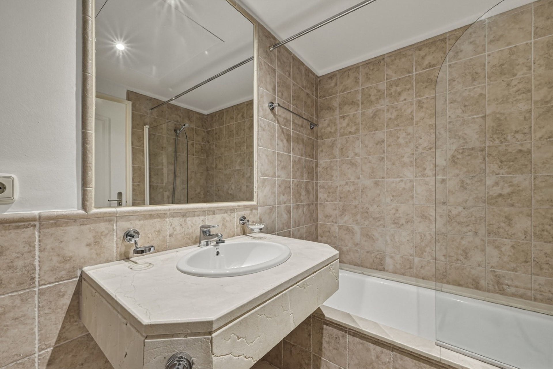 Rynek wtórny - apartment - Estepona - Estepona Centro