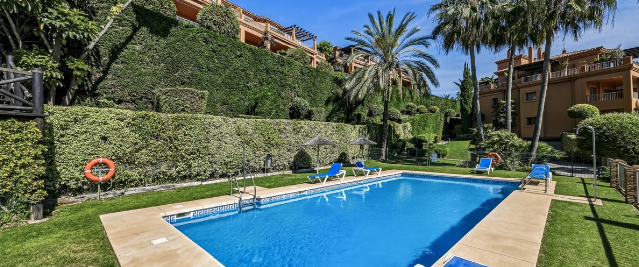 Rynek wtórny - apartment - Estepona - Estepona Centro