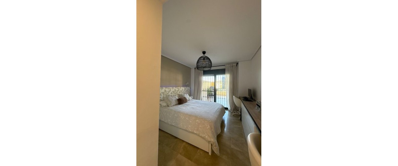 Rynek wtórny - apartment - Estepona - Estepona Centro