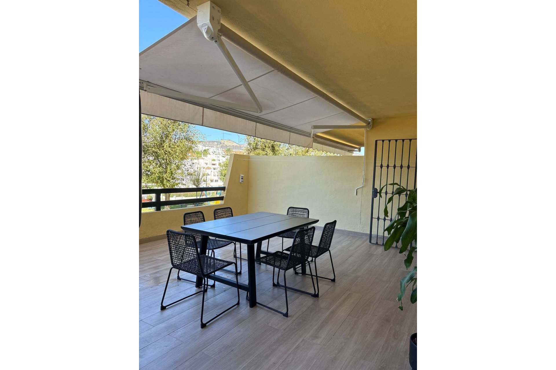 Rynek wtórny - apartment - Estepona - Estepona Centro