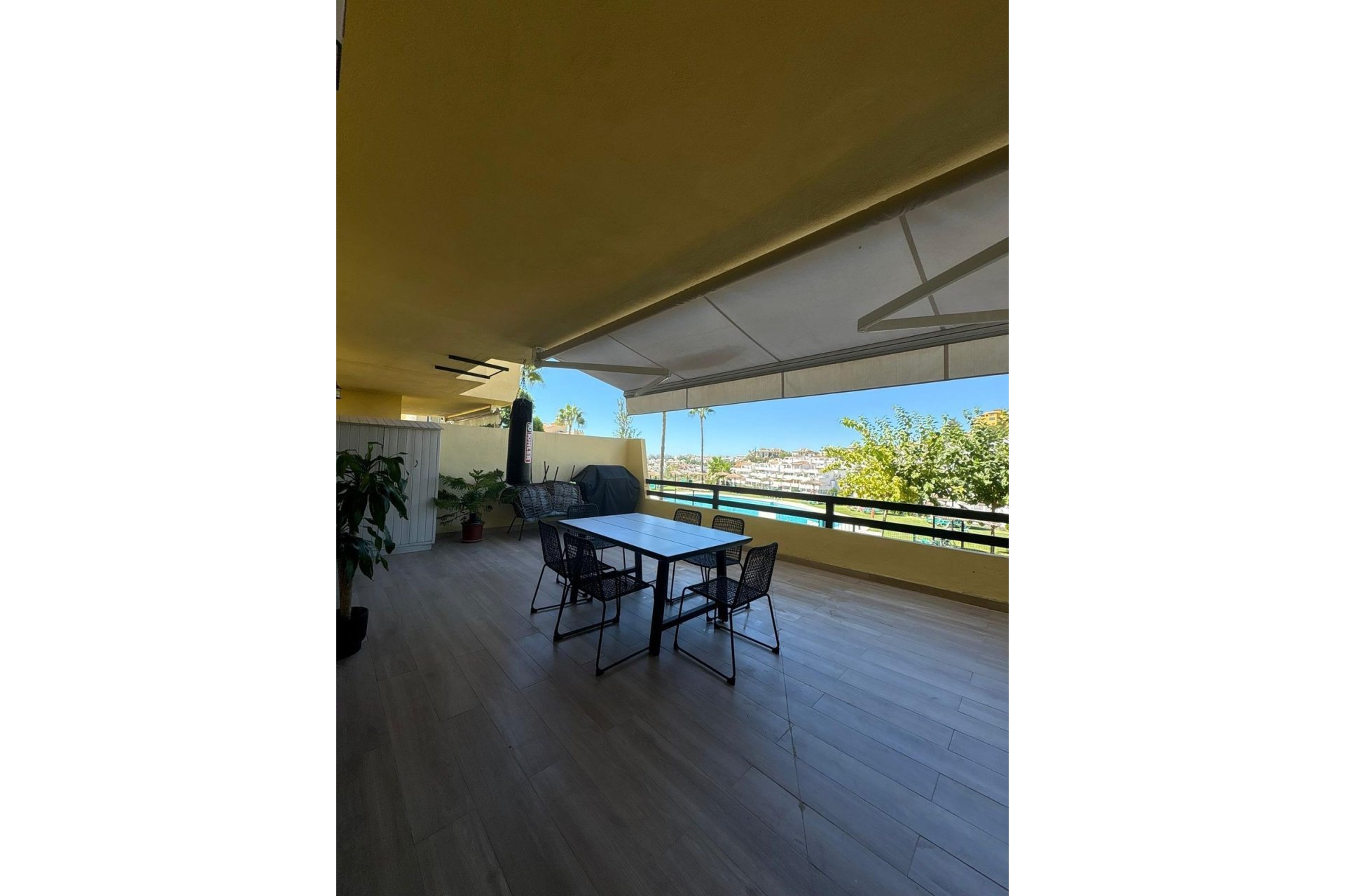 Rynek wtórny - apartment - Estepona - Estepona Centro