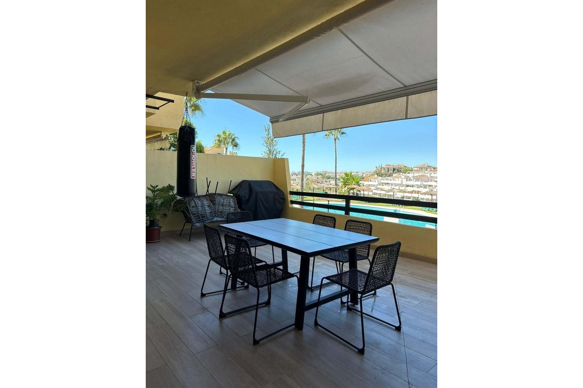 Rynek wtórny - apartment - Estepona - Estepona Centro