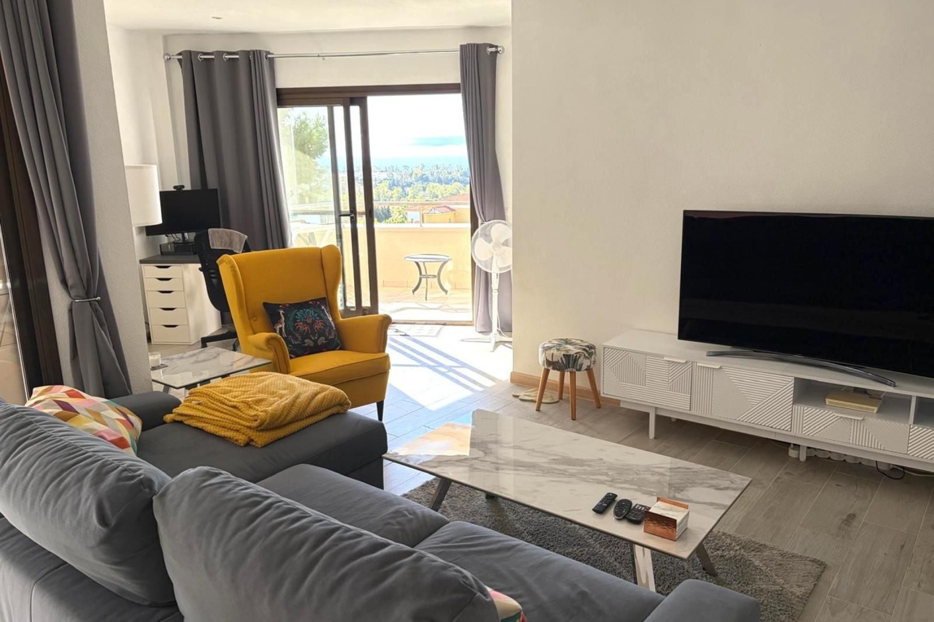 Rynek wtórny - apartment - Estepona - Estepona Centro