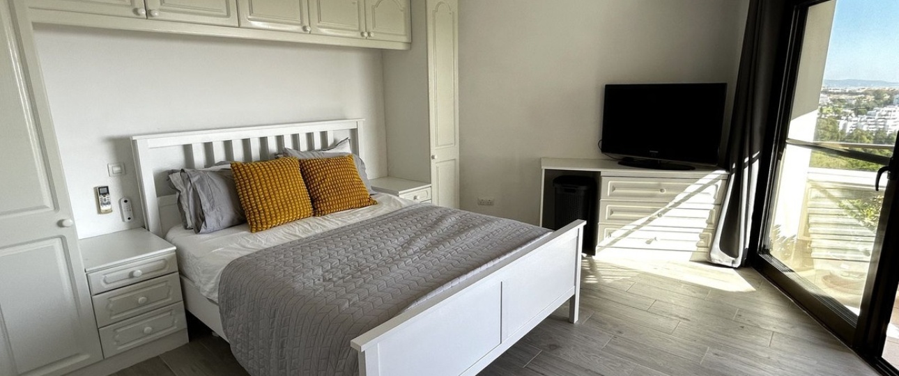 Rynek wtórny - apartment - Estepona - Estepona Centro
