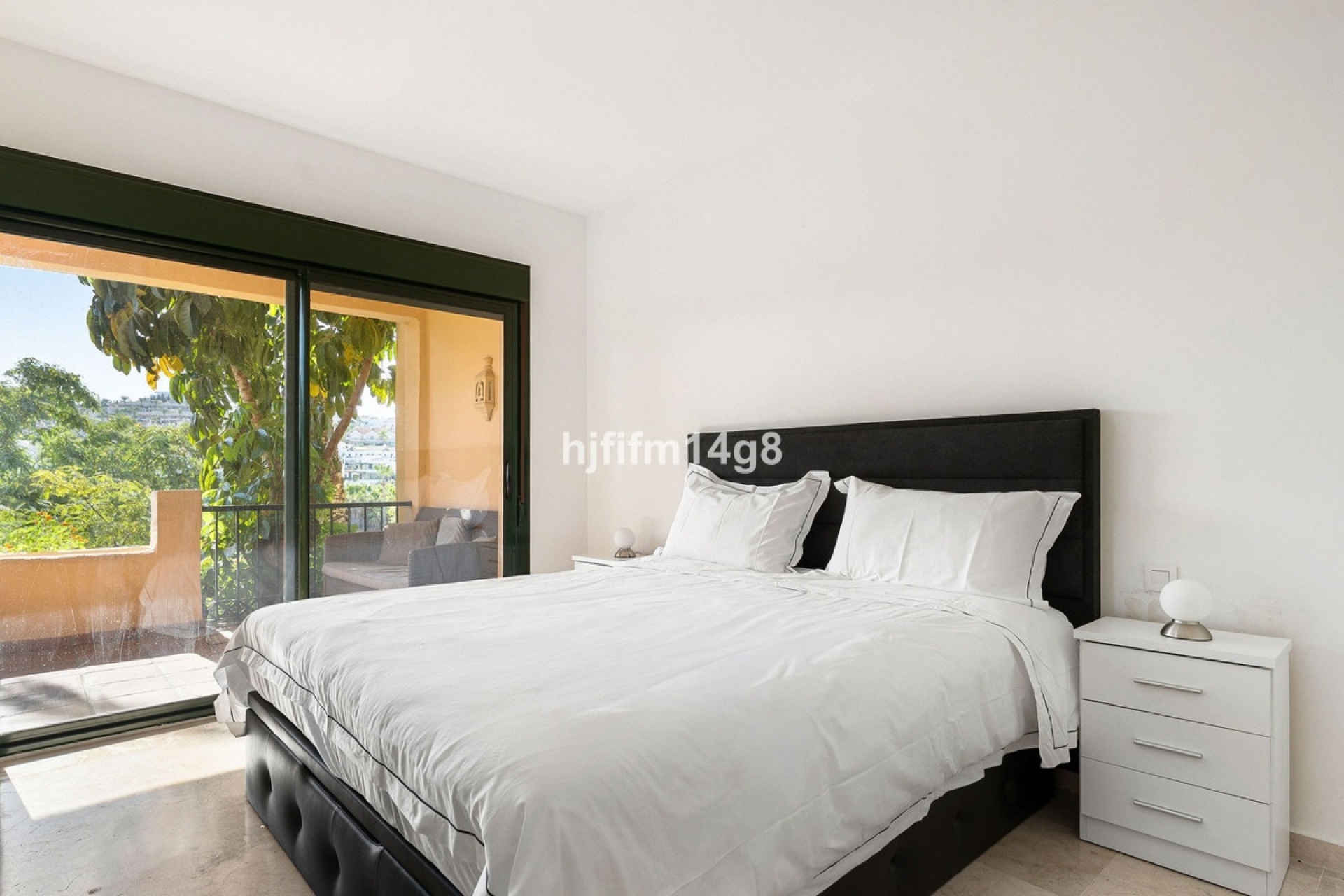 Rynek wtórny - apartment - Estepona - Estepona Centro