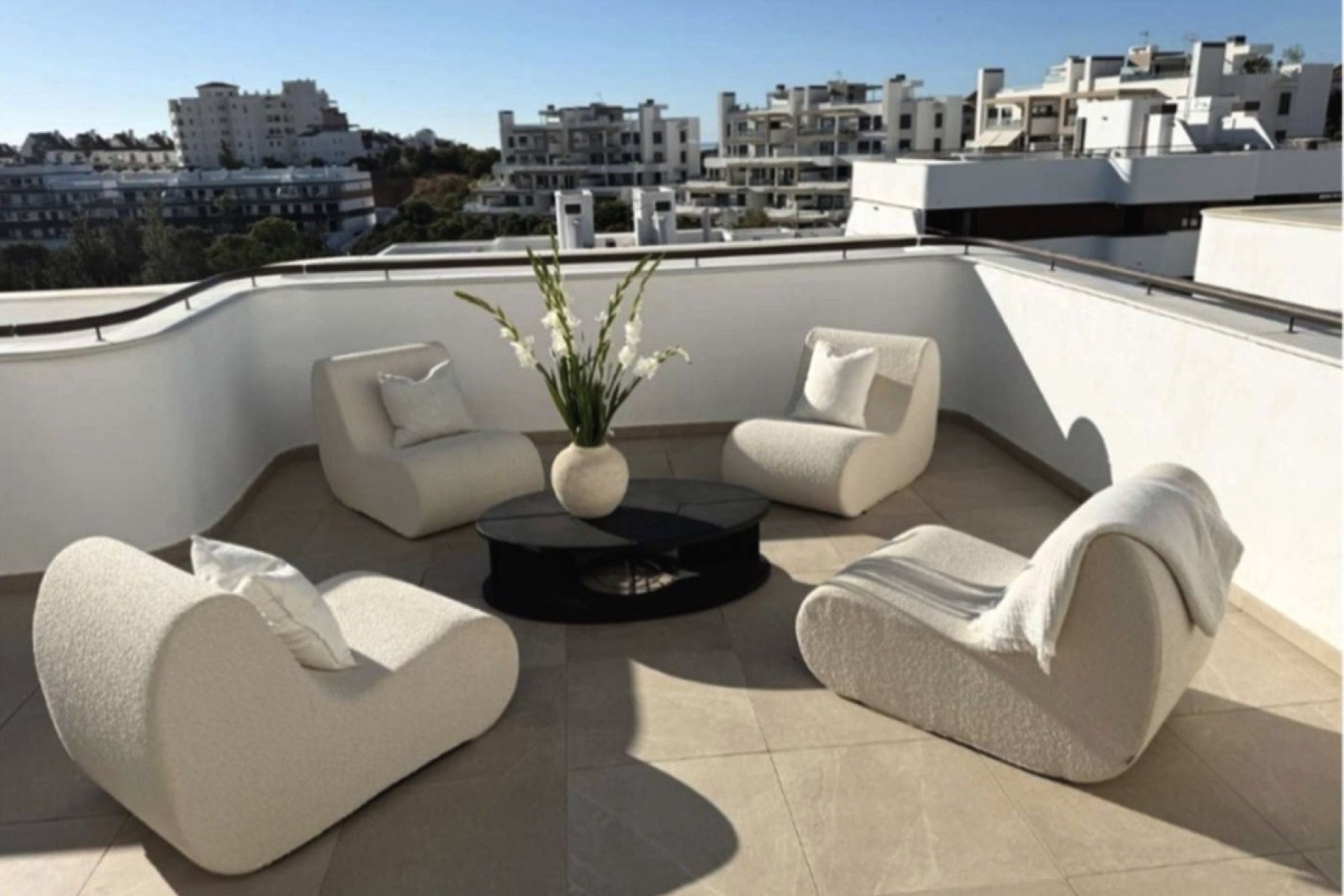 Rynek wtórny - apartment - Estepona - Estepona Centro