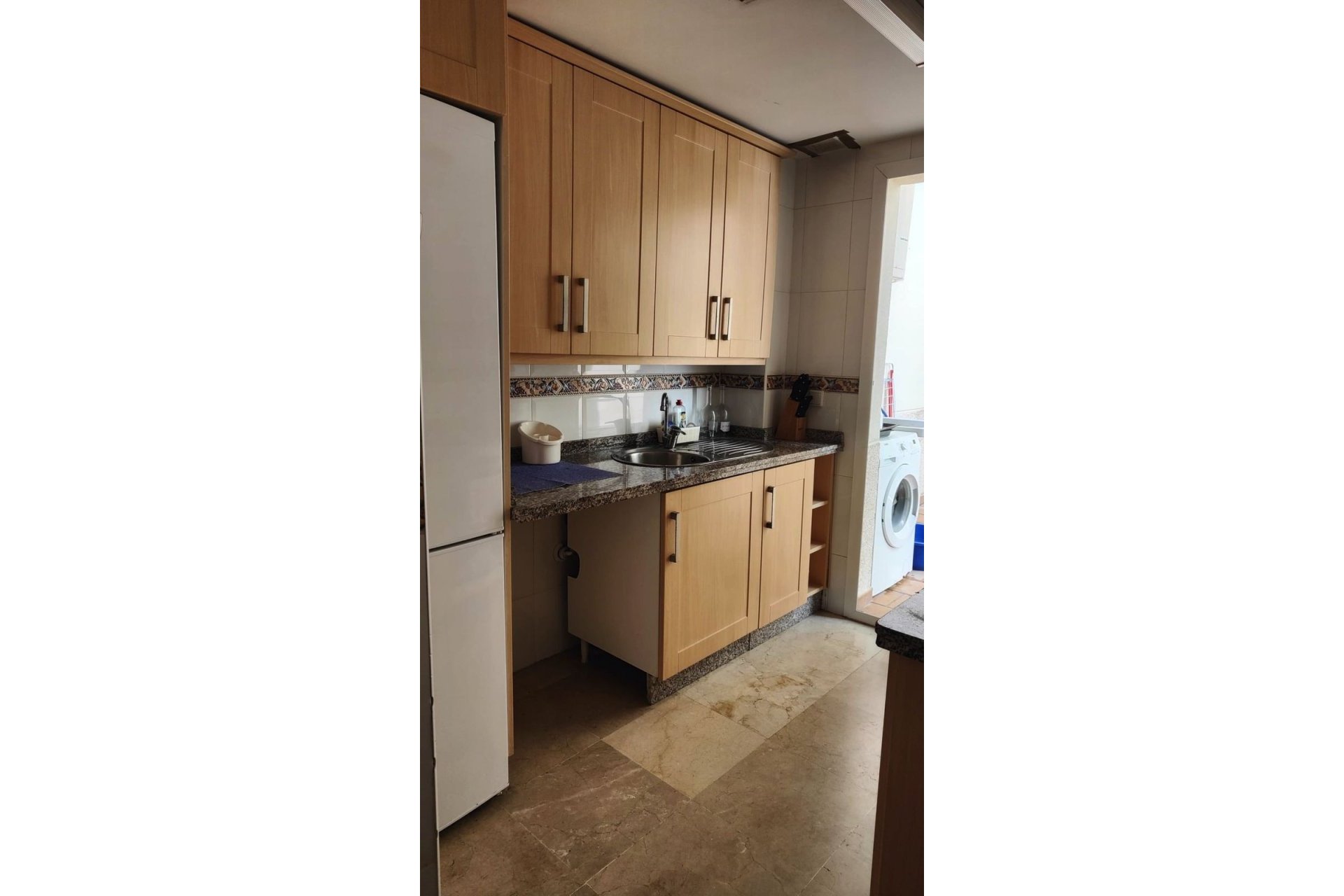 Rynek wtórny - apartment - Estepona - Estepona Centro