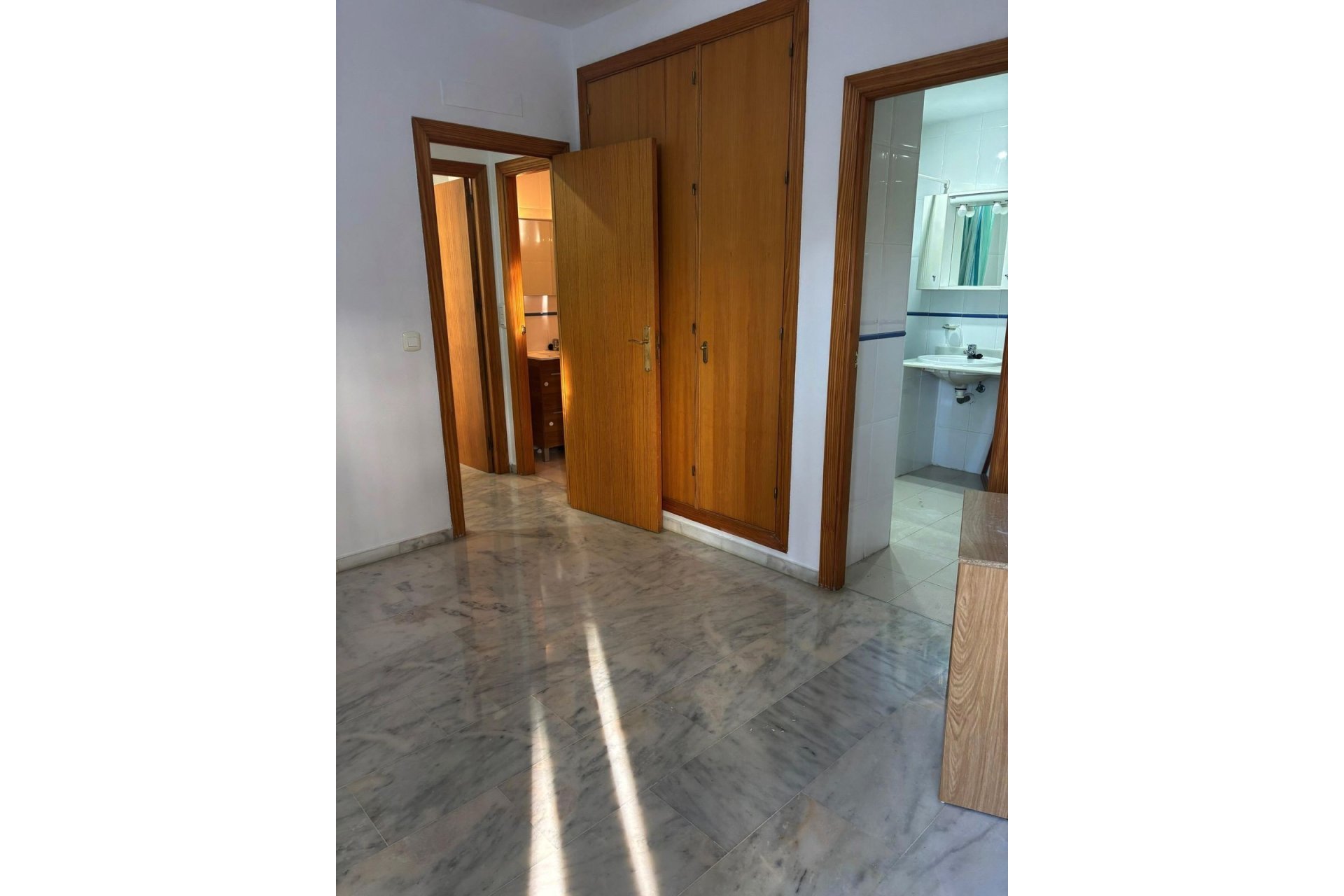 Rynek wtórny - apartment - Estepona - Estepona Centro