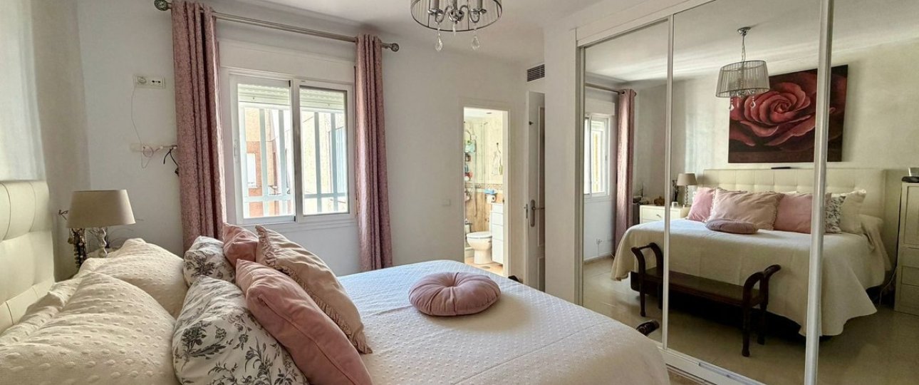 Rynek wtórny - apartment - Estepona - Estepona Centro