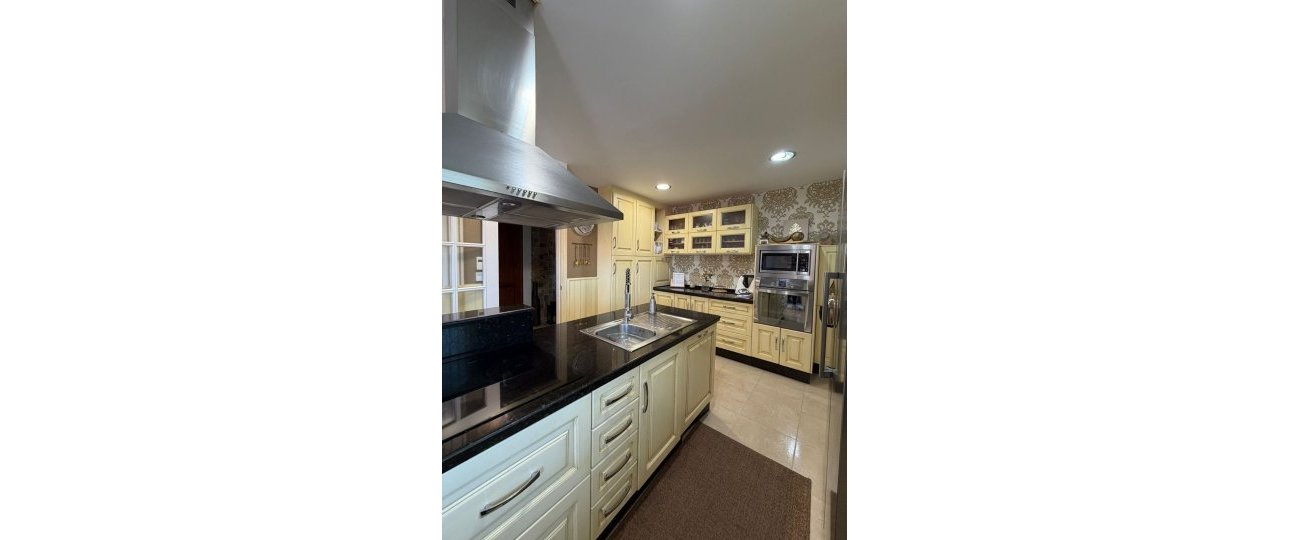 Rynek wtórny - apartment - Estepona - Estepona Centro