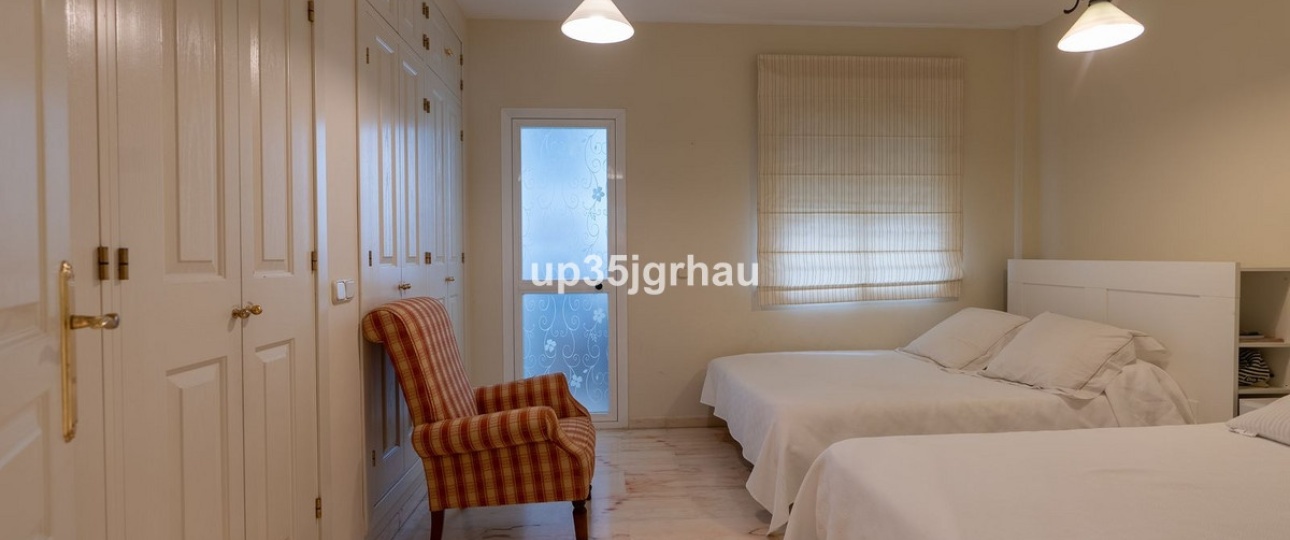 Rynek wtórny - apartment - Estepona - Estepona Centro